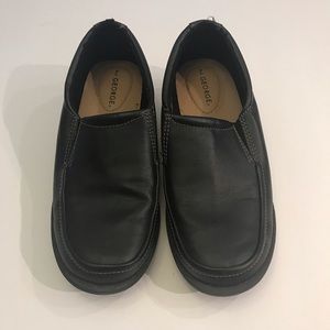Boys Size 2 Dress Shoes Slip On Black
